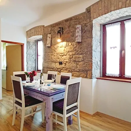 فيلة Old Town House By Guide *